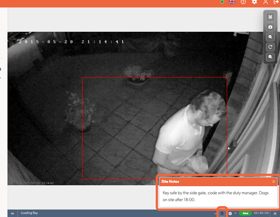Site notes open beside the camera name on a live view tile